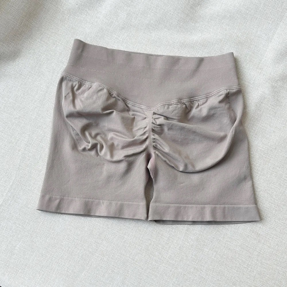 BBL Shorts (Beige)