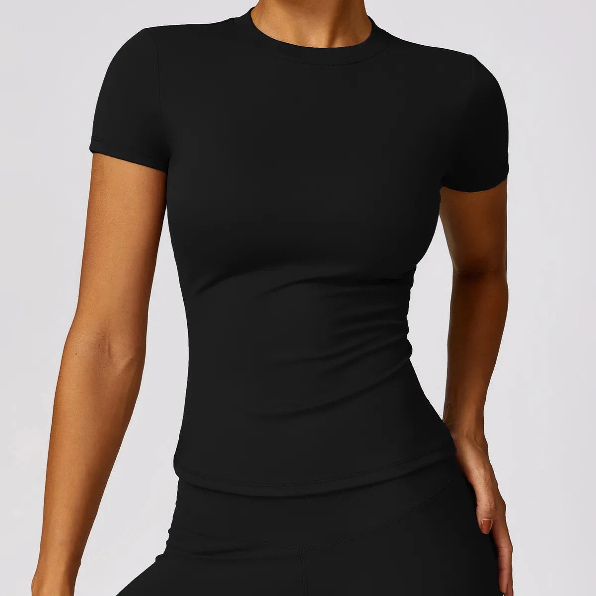 Short Sleeve Fitted Workout Top (Reputation/ Black)